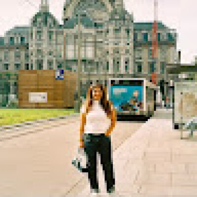 Anastasia  zoekt een Studio in Rotterdam