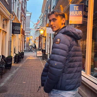 Morris is looking for a Room / Studio in Rotterdam