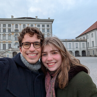 Emil and Maja is looking for an Apartment in Rotterdam