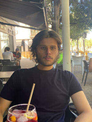 Daniele  zoekt een Kamer in Rotterdam
