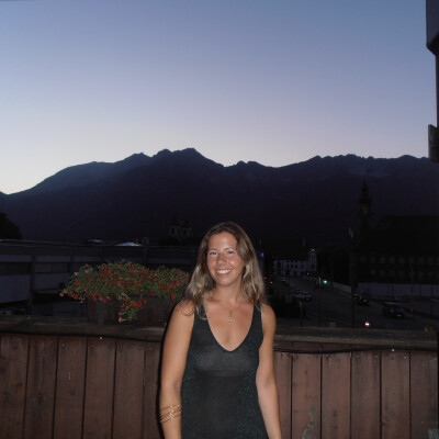 Elvira is looking for a Room / Studio / Apartment / Rental Property in Rotterdam