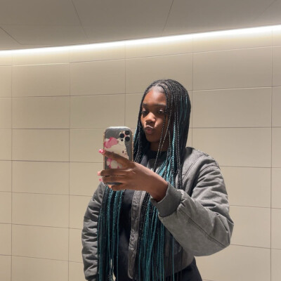 Crystal zoekt een Kamer / Appartement in Rotterdam